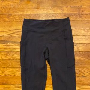 Invigorate Tight Lululemon leggings.